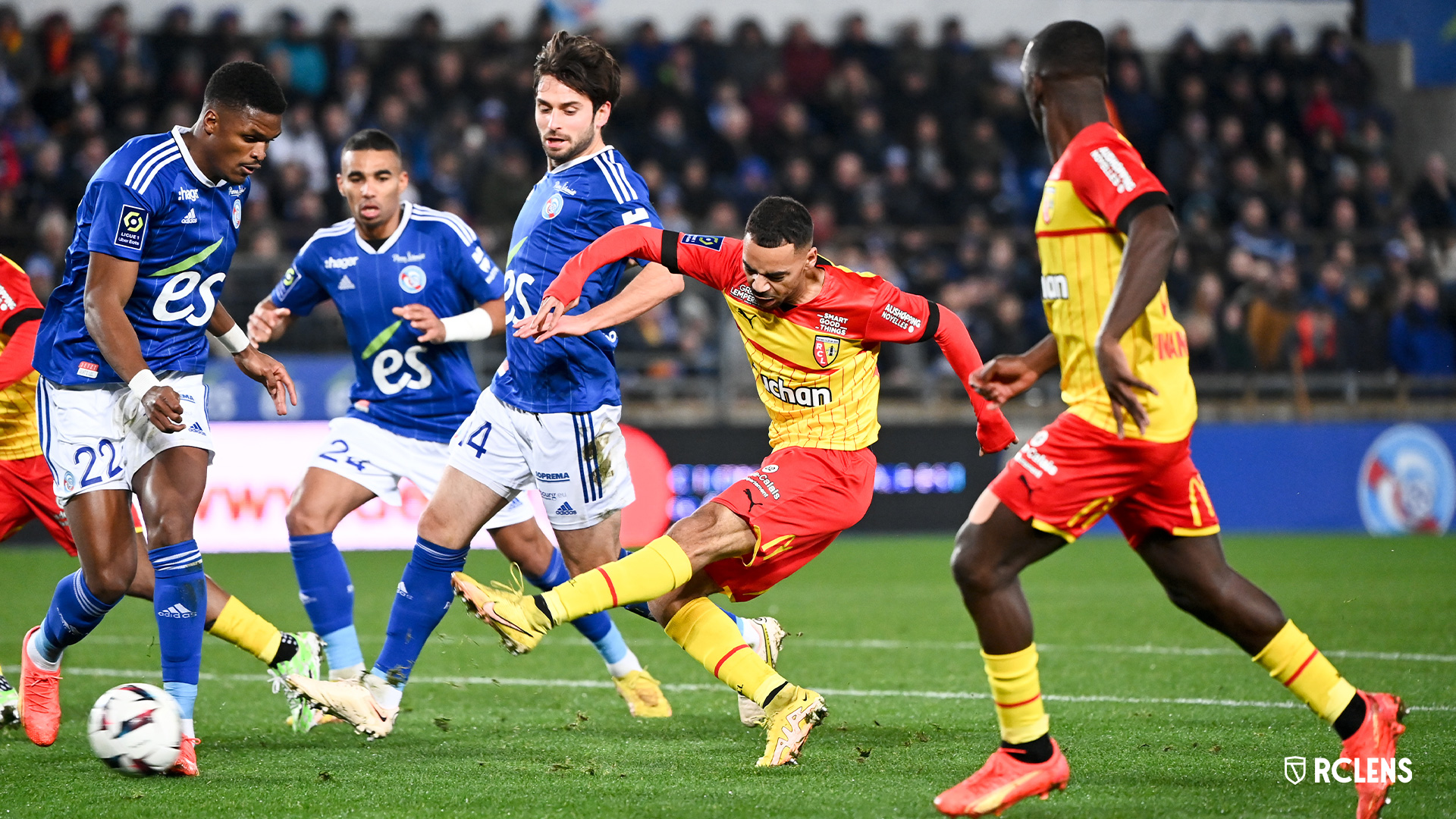 RC Strasbourg Alsace-RC Lens (2-2) : quel bras de fer RC Strasbourg Alsace-RC Lens (2-2) : quel bras de fer