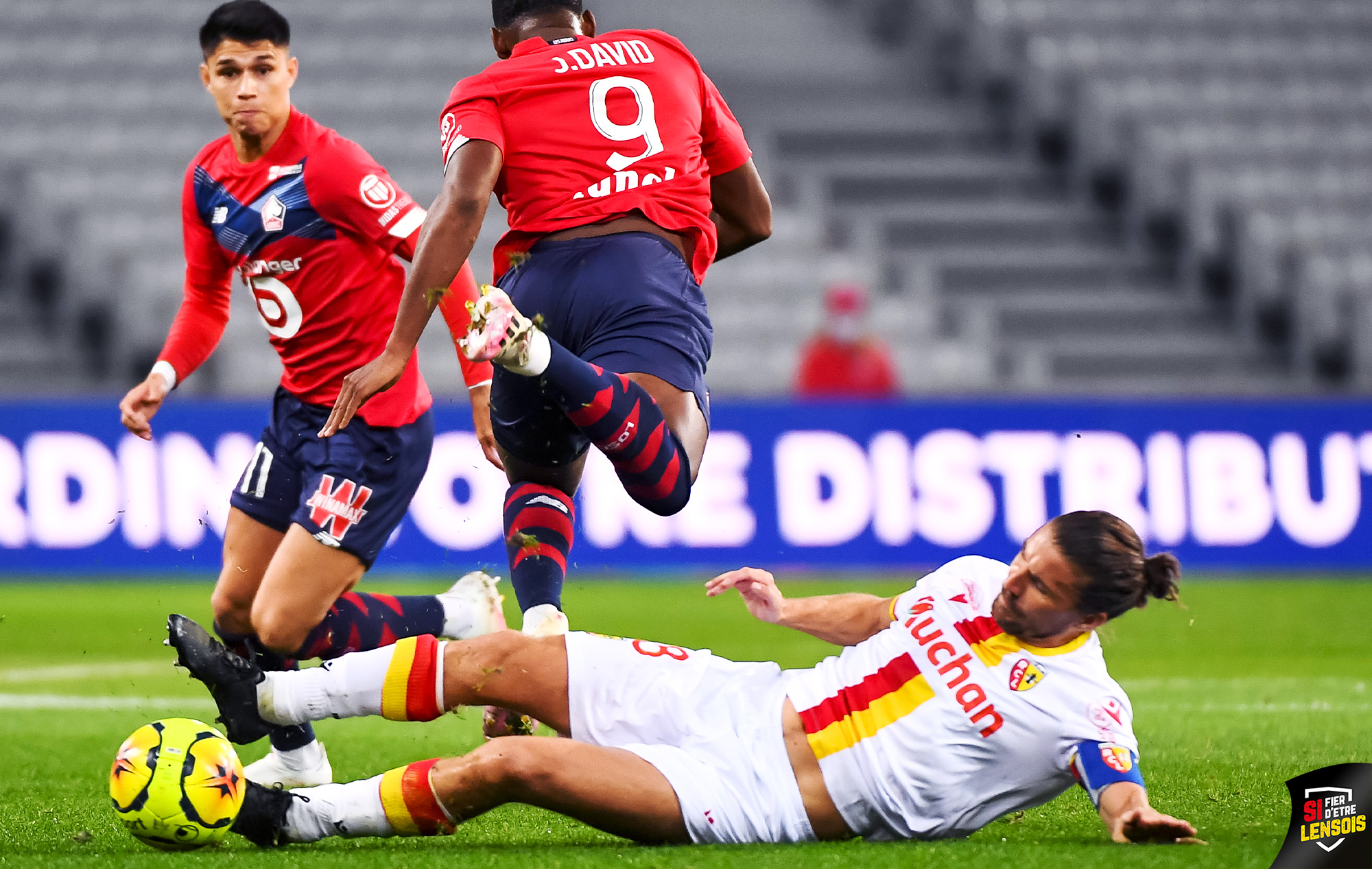 Merci Capitanu ! Fin de carrière Yannick Cahuzac RC Lens Merci Capitanu ! Fin de carrière Yannick Cahuzac RC Lens