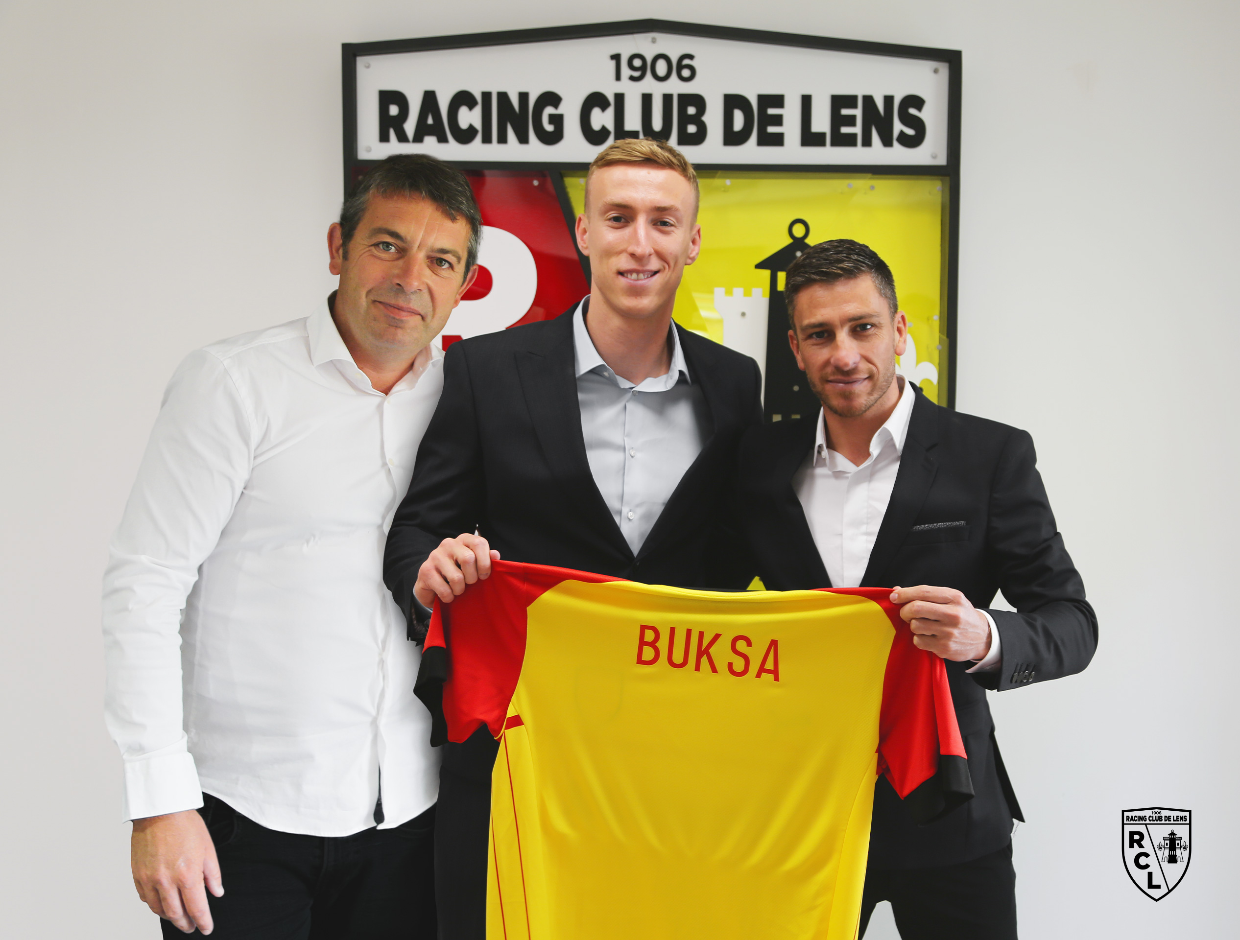 Adam Buksa, grand gabarit et buteur efficace Adam Buksa, grand gabarit et buteur efficace