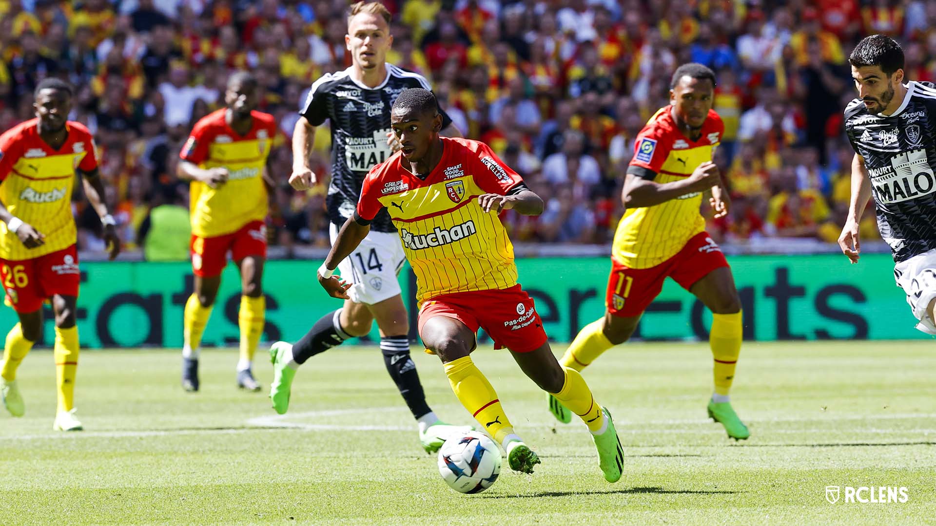 RC Lens-Stade Brestois 29 (3-2) : une entrée en matière spectaculaire