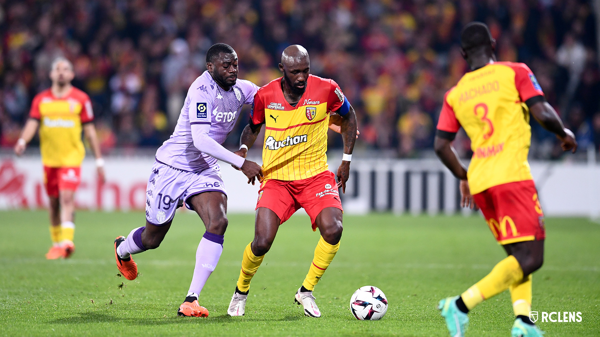 RC Lens-AS Monaco (3-0) : une prestation de haute volée ! RC Lens-AS Monaco (3-0) : une prestation de haute volée !