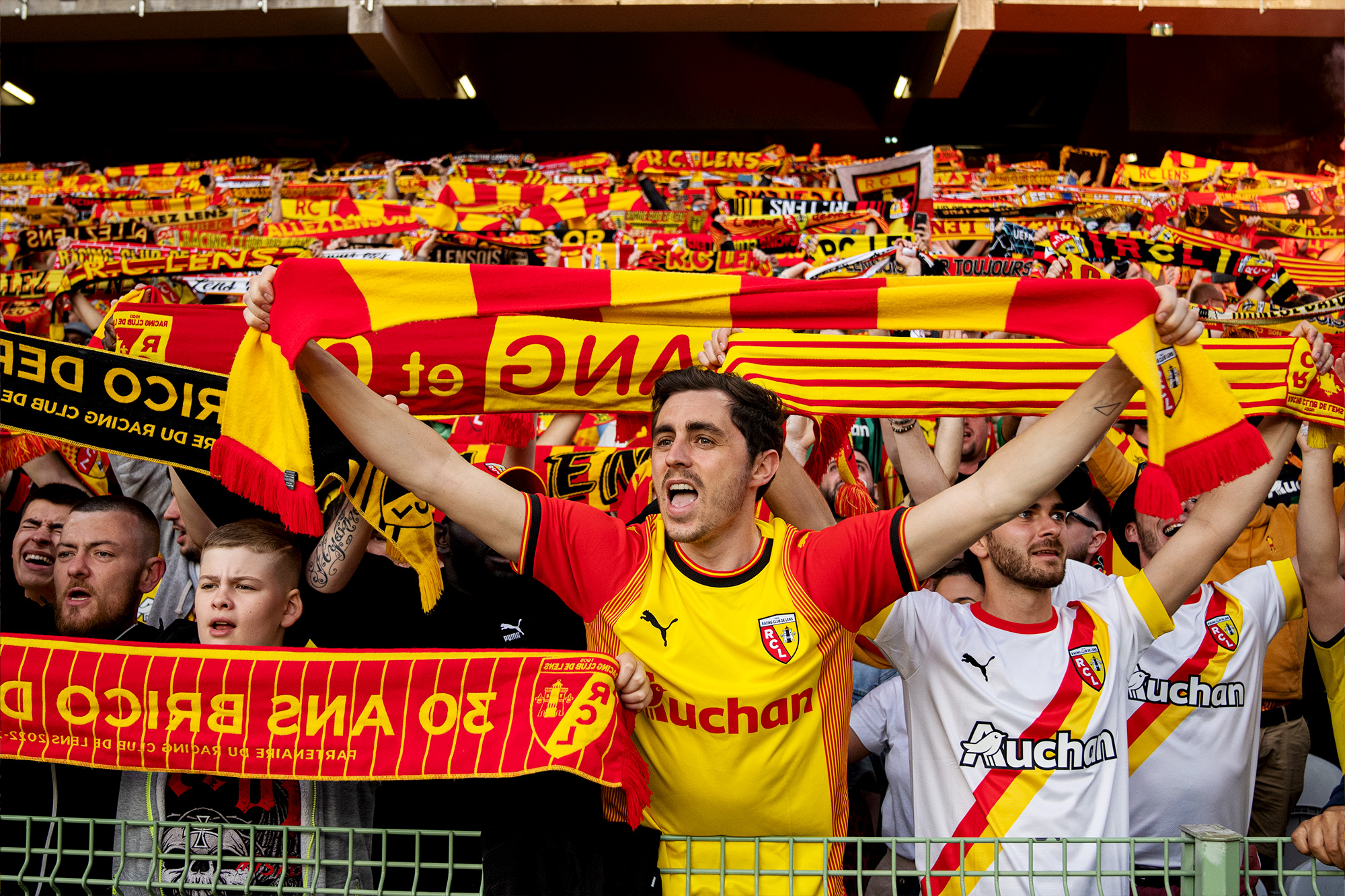 Pour l'amour de notre maillot RC Lens domicile saison 2023-2024 Pour l'amour de notre maillot RC Lens domicile saison 2023-2024