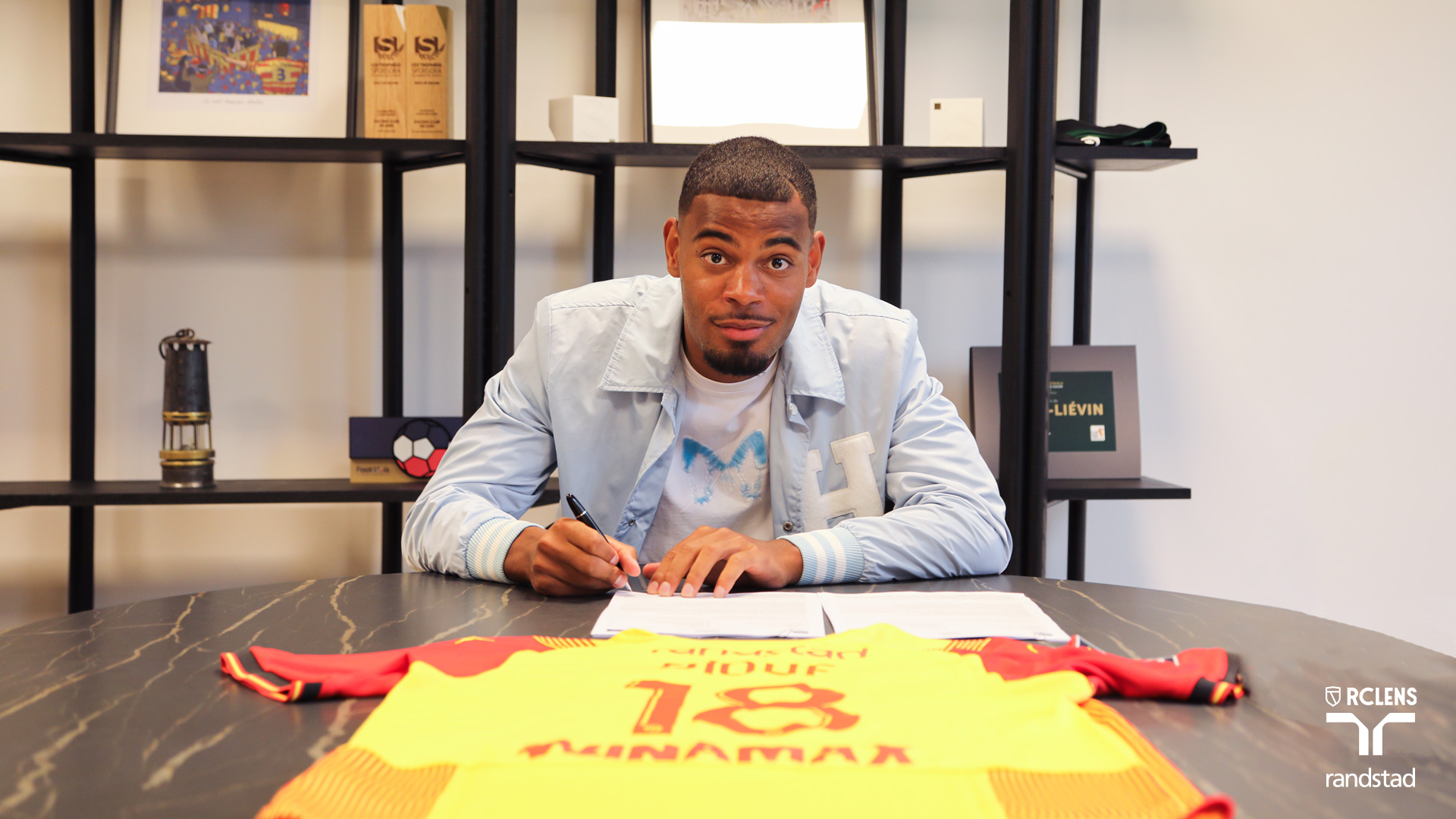 Andy Diouf, le coffre et la finesse Mercato RC Lens Andy Diouf, le coffre et la finesse Mercato RC Lens