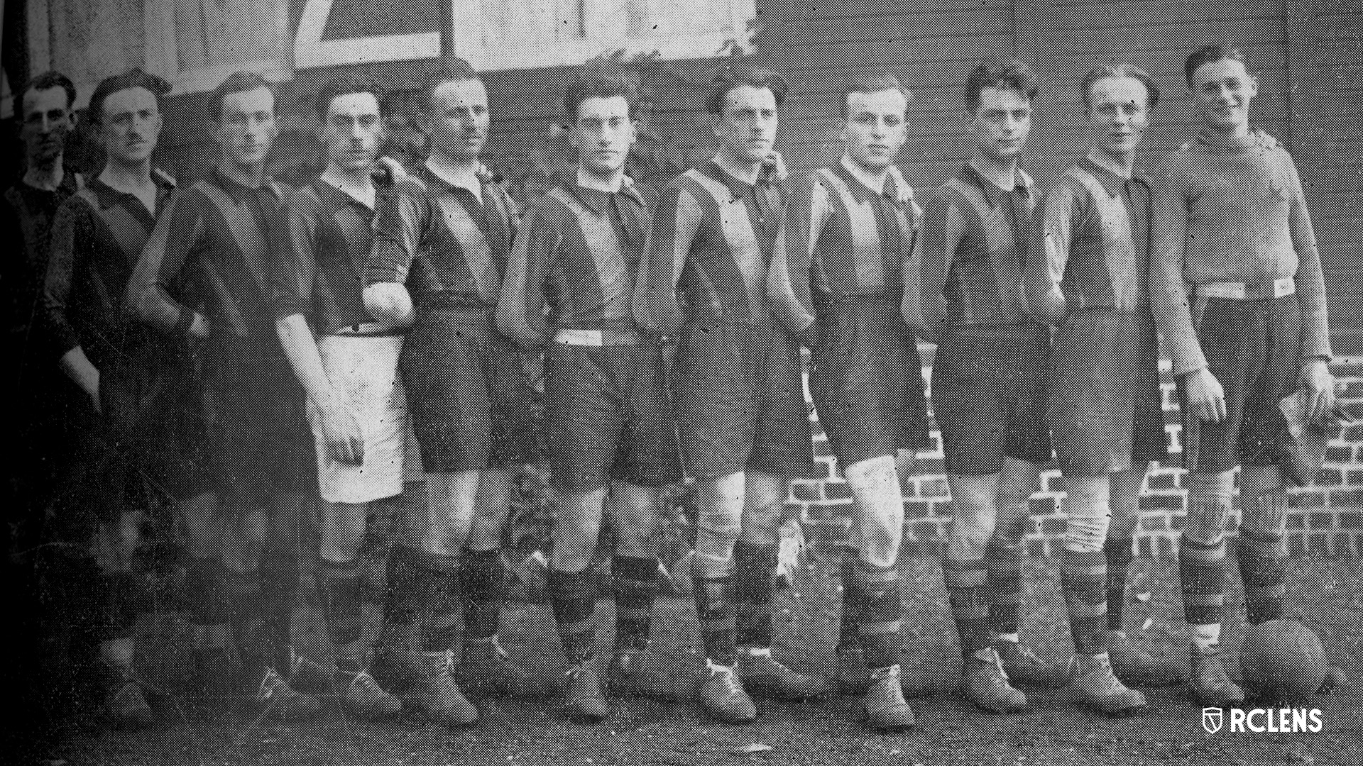 100 ans en Sang et Or : RC Lens 1925 100 ans en Sang et Or : RC Lens 1925