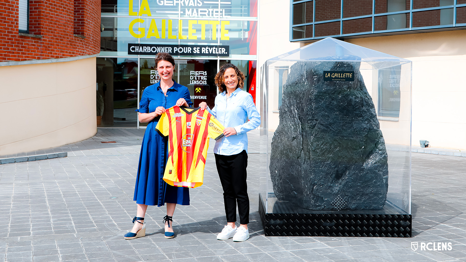 Prolongation Sarah M'Barek 2027