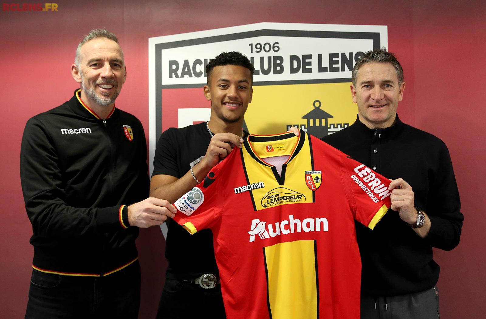 M. Chouiar prolonge avec le Racing M. Chouiar prolonge avec le Racing