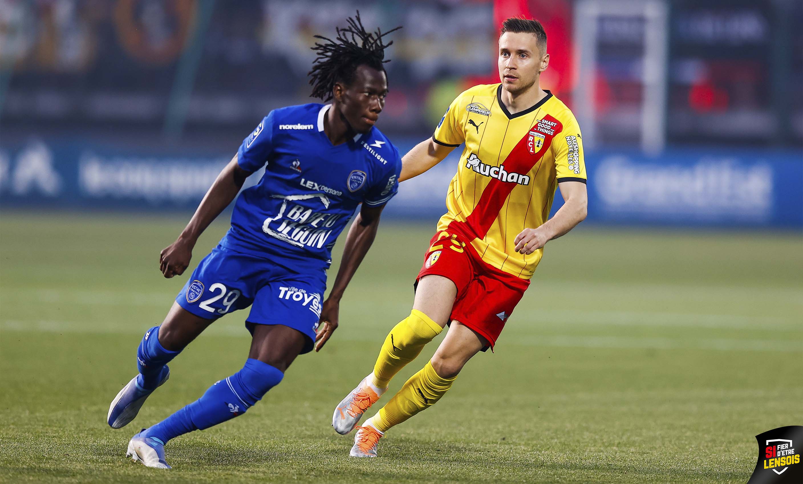ESTAC-RC Lens (1-3) : le Racing voit triple à Troyes ESTAC-RC Lens (1-3) : le Racing voit triple à Troyes