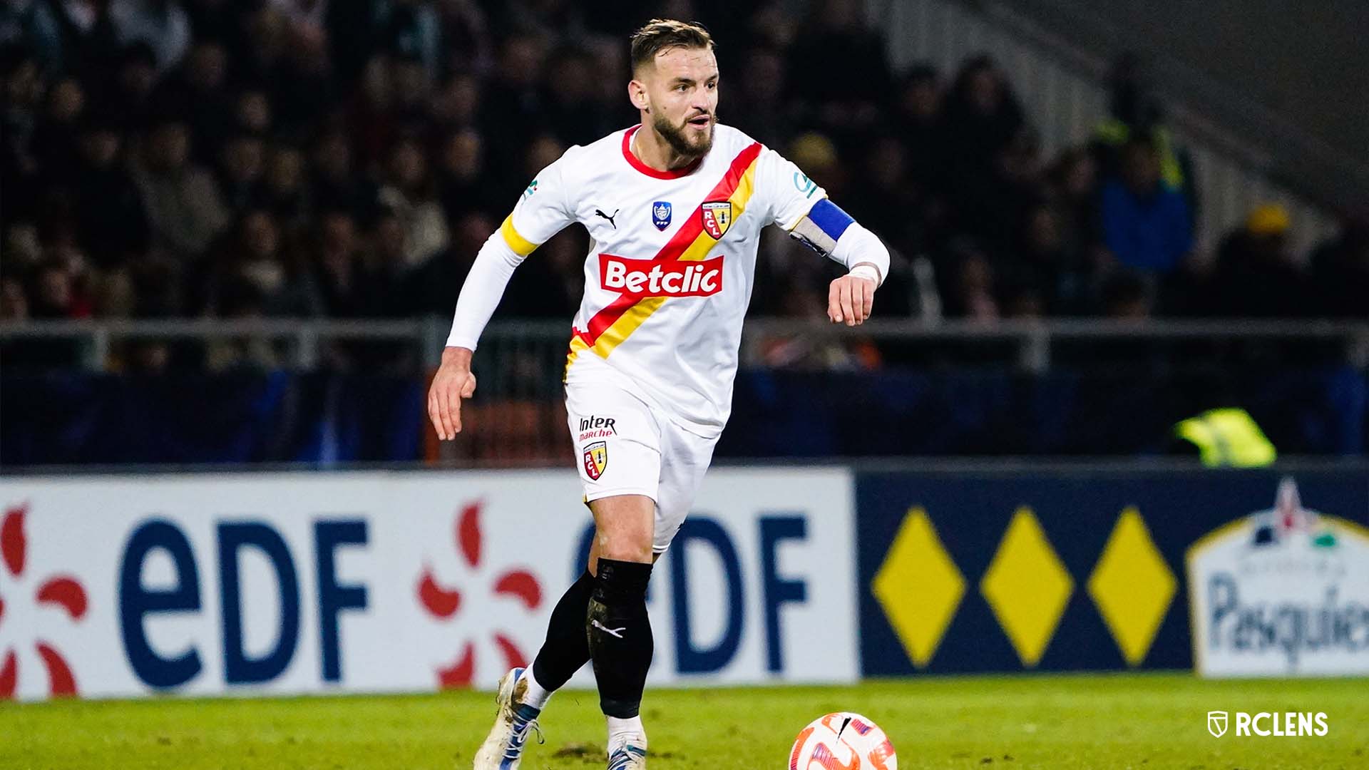 FC Lorient-RC Lens (1-1, 2-4 t.a.b.) : Direction les quarts