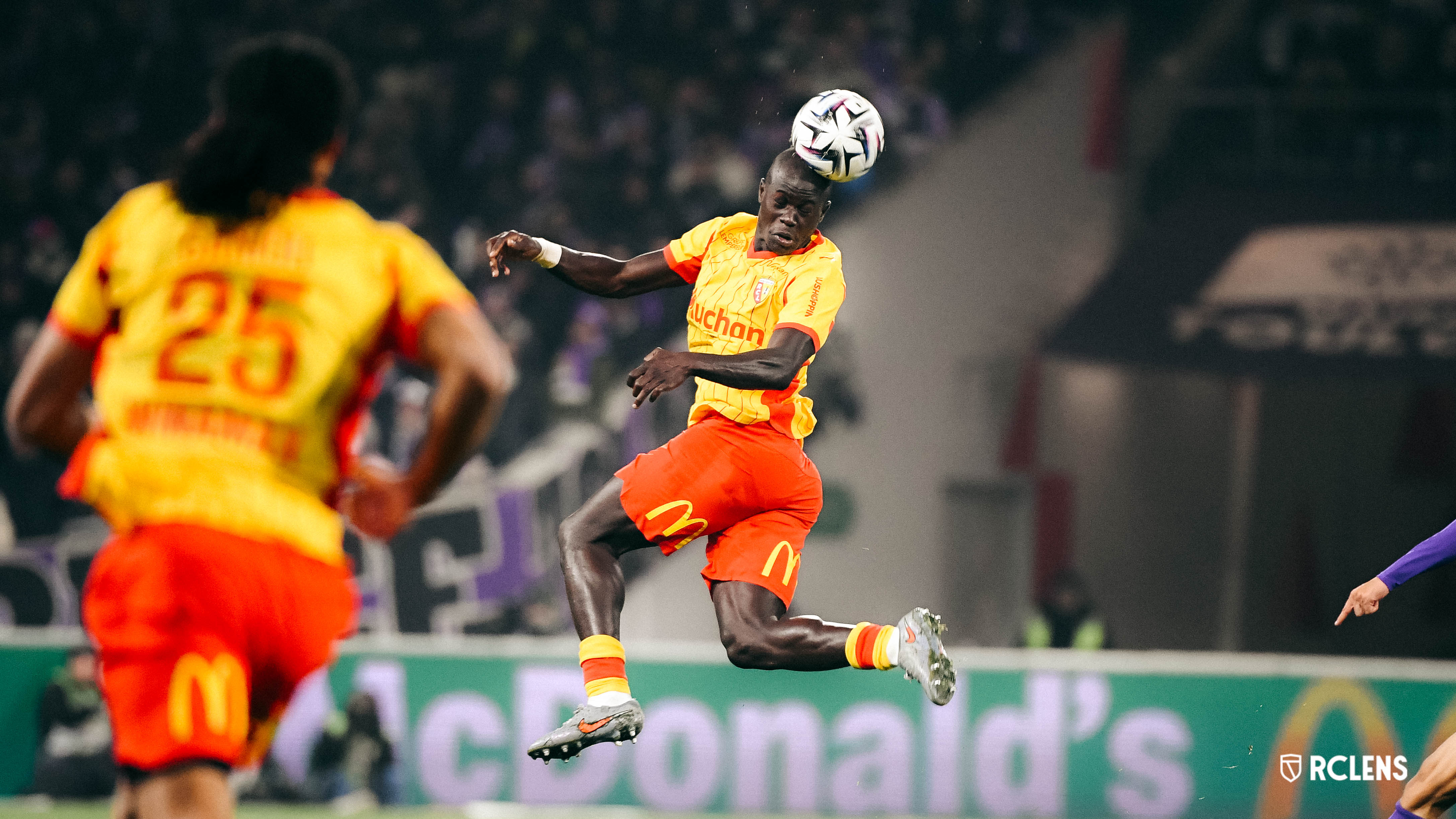 à la lampe lens auxerre malang sarr