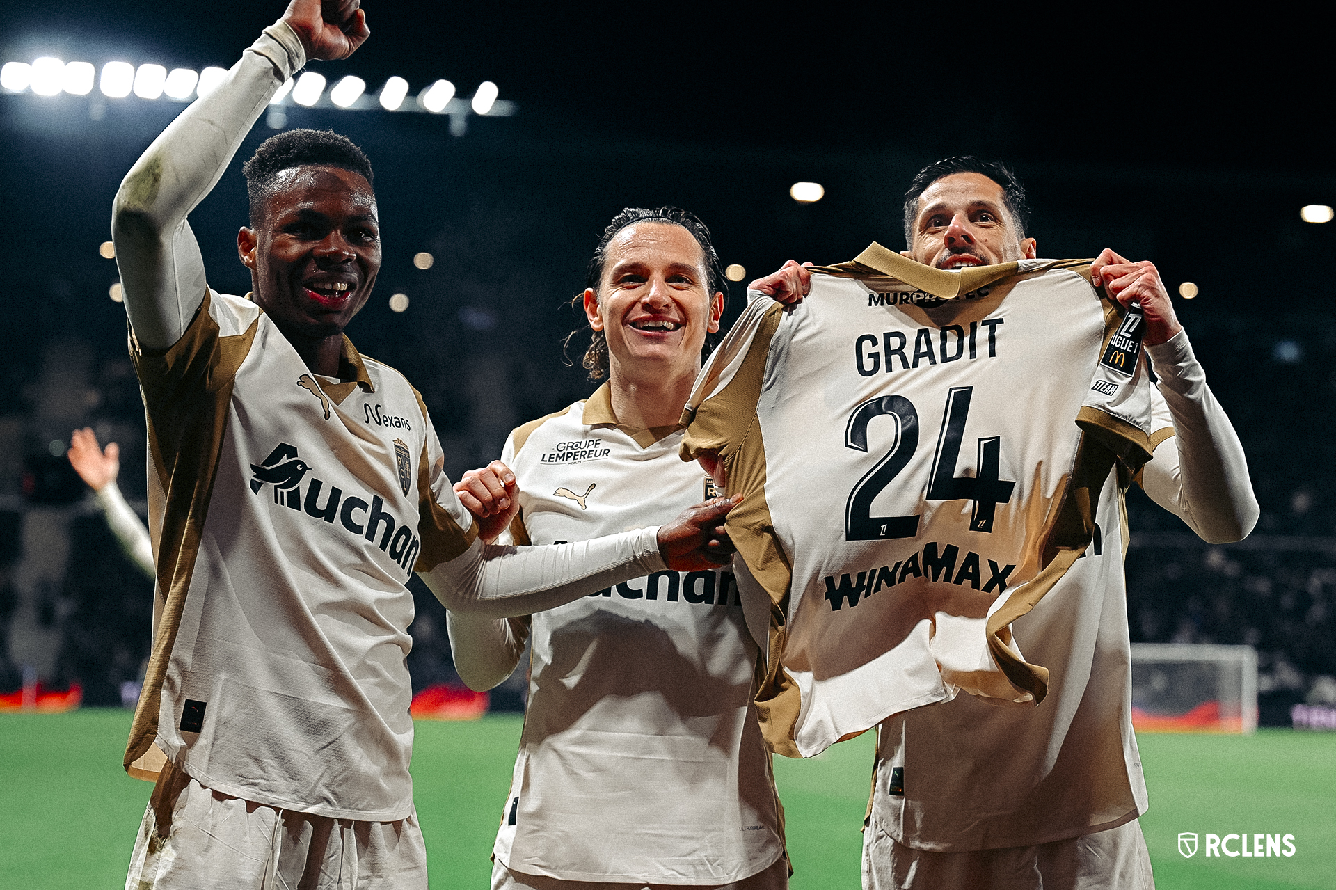 Angers SCO-RC Lens (1-2) joie but Angers SCO-RC Lens (1-2) joie but